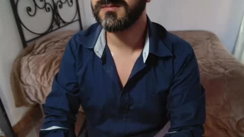 Giov online show from 05/11/26, 04:48