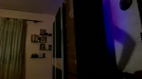 underguy19 online show from 12/22/25, 09:45