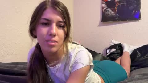 underratedlatina online show from 05/25/26, 03:01
