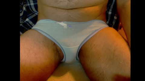 Snapshot of underwearer7 chatting on 12/18/24, 04:31 Nick online show from 12/18/24, 04:31
