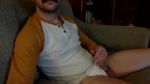 Snapshot of underwearguy230 chatting on 01/06/25, 11:07 underwearguy230 online show from 01/06/25, 11:07