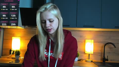 Im online every day 1700 GMT-4 online show from 01/19/25, 01:21