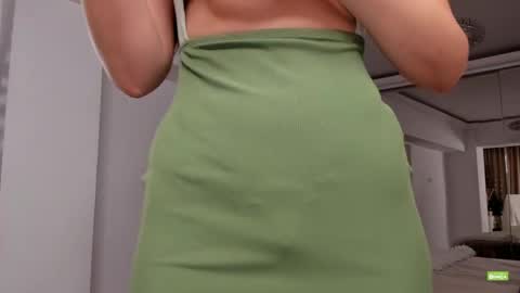 Silvia online show from 04/02/26, 04:15