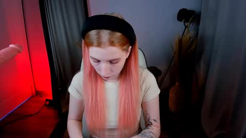 Call me Mira  thumbs up its make me happy online show from 01/24/25, 07:07