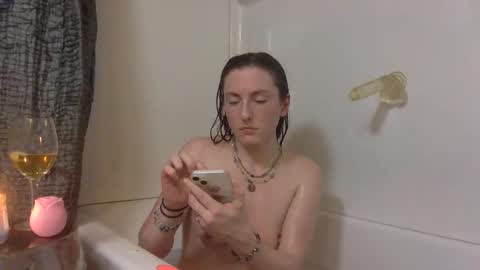 Lola Moonstone online show from 03/12/26, 01:23