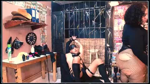 Snapshot of university154 chatting on 12/05/24, 08:22 university154 online show from 12/05/24, 08:22