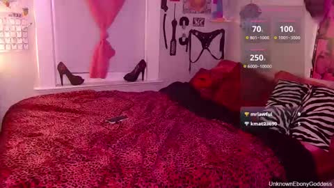 unknownebonygoddess online show from 10/19/25, 01:50