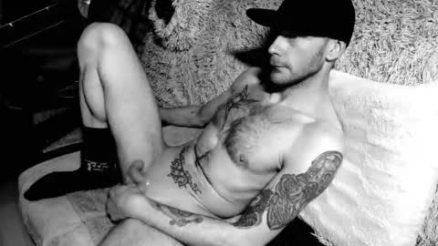 unlitimnaughty_ online show from 02/23/26, 03:26