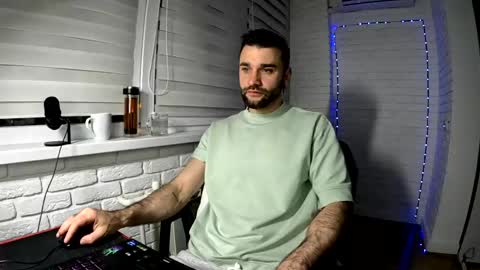 SlavaVibes online show from 04/17/26, 06:55