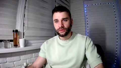 SlavaVibes online show from 04/18/26, 07:18