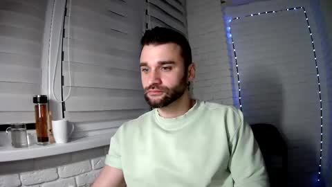 SlavaVibes online show from 04/18/26, 07:58