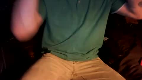 Snapshot of untouchableace84 chatting on 12/23/25, 01:47 untouchableace84 online show from 12/23/25, 01:47