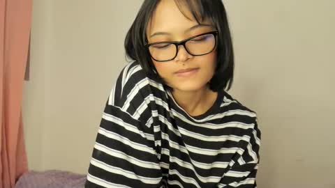 new INSTA   online show from 03/09/25, 01:25