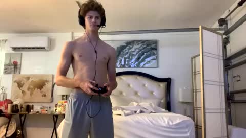 Snapshot of unverifiedbwc chatting on 02/09/25, 02:50 Stepbro online show from 02/09/25, 02:50