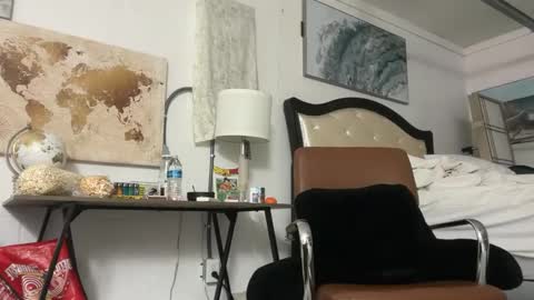 Snapshot of unverifiedbwc chatting on 02/14/25, 07:02 Stepbro online show from 02/14/25, 07:02