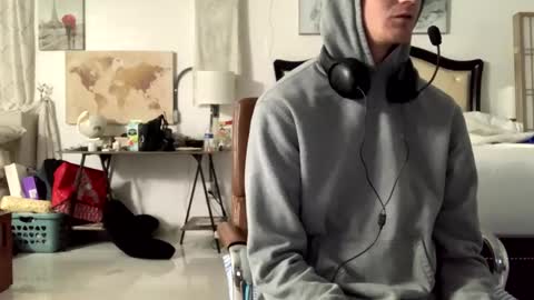 Snapshot of unverifiedbwc chatting on 02/16/25, 11:38 Stepbro online show from 02/16/25, 11:38