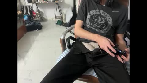 Snapshot of unverifiedbwc chatting on 02/28/25, 02:53 Stepbro online show from 02/28/25, 02:53