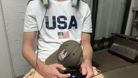 Snapshot of unverifiedbwc chatting on 03/04/25, 11:43 Stepbro online show from 03/04/25, 11:43