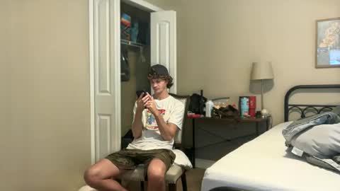 Snapshot of unverifiedbwc chatting on 09/30/25, 11:37 Stepbro online show from 09/30/25, 11:37