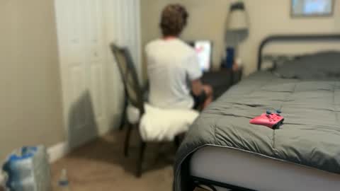 Snapshot of unverifiedbwc chatting on 10/01/25, 11:00 Stepbro online show from 10/01/25, 11:00