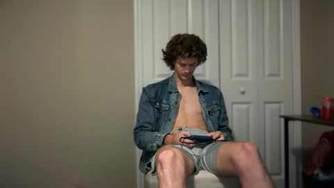 Snapshot of unverifiedbwc chatting on 10/23/25, 11:42 Stepbro online show from 10/23/25, 11:42