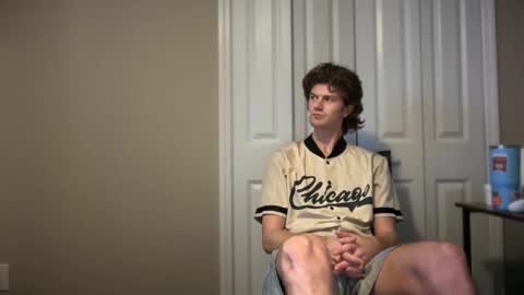 Snapshot of unverifiedbwc chatting on 10/25/25, 10:04 Stepbro online show from 10/25/25, 10:04