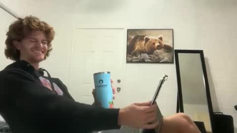 Snapshot of unverifiedbwc chatting on 12/01/25, 11:15 Stepbro online show from 12/01/25, 11:15