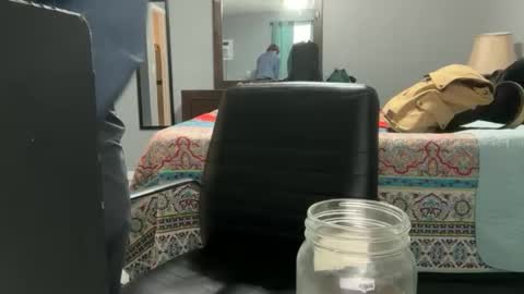 Snapshot of unverifiedbwc chatting on 12/04/25, 01:53 Stepbro online show from 12/04/25, 01:53