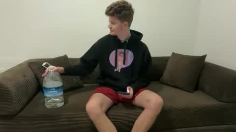 Stepbro online show from 04/17/26, 10:51