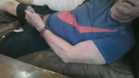 up4it52 online show from 12/18/24, 10:24