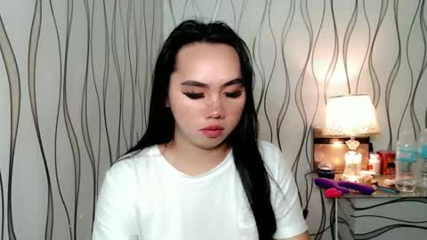Snapshot of ur_asian_wife6969 chatting on 10/10/25, 04:06 ur_asian_wife6969 online show from 10/10/25, 04:06