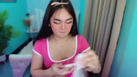 Snapshot of ur_babyalexa chatting on 12/08/24, 07:22 they call me Alexa online show from 12/08/24, 07:22