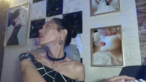 chrizzy online show from 10/13/25, 08:20