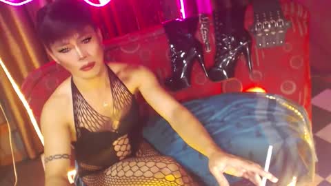 MISS ANNA online show from 02/02/26, 08:02