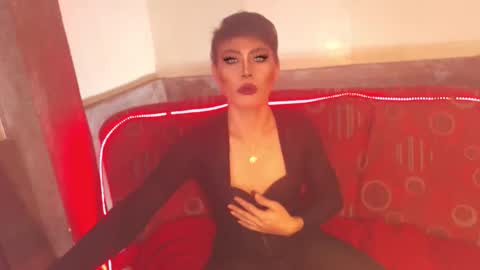 MISS ANNA online show from 03/17/26, 05:11