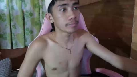 Snapshot of ur_fuckerboy chatting on 05/19/26, 01:56 choso online show from 05/19/26, 01:56