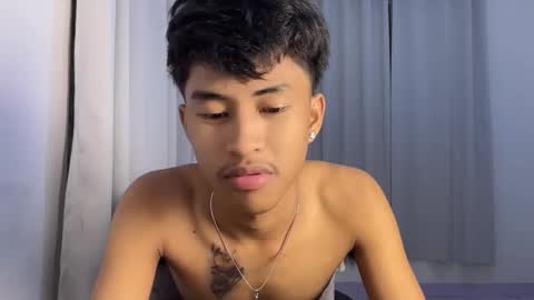 ur_fuckerbttm online show from 12/01/25, 02:11