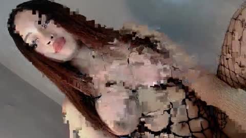 Lola online show from 01/12/25, 01:37