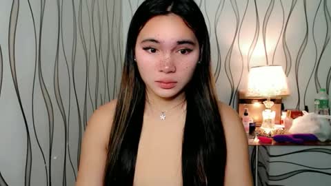 QUEENSY online show from 10/15/25, 04:34