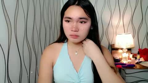 QUEENSY online show from 10/27/25, 08:46