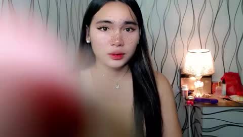 QUEENSY online show from 11/07/25, 01:16