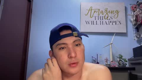 Snapshot of ur_jayqutee chatting on 12/17/25, 03:29 Ur jayqutee online show from 12/17/25, 03:29