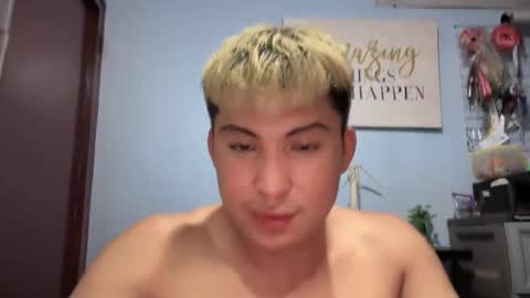 Snapshot of ur_jayqutee chatting on 05/12/26, 05:04 Ur jayqutee online show from 05/12/26, 05:04