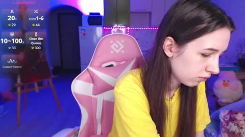 Lera online show from 04/11/26, 01:15