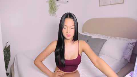 Snapshot of ur_mija_veronica chatting on 02/05/25, 06:15 Veronica Lodge online show from 02/05/25, 06:15