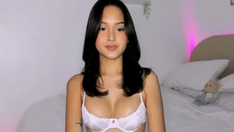 Snapshot of ur_mija_veronica chatting on 07/08/26, 11:26 Veronica Lodge online show from 07/08/26, 11:26