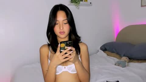 Snapshot of ur_mija_veronica chatting on 07/15/26, 03:28 Veronica Lodge online show from 07/15/26, 03:28