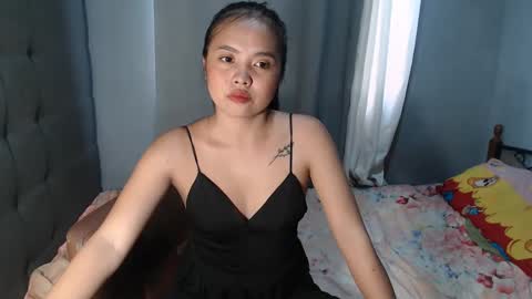 Snapshot of ur_myangel02 chatting on 02/04/25, 08:46 angel online show from 02/04/25, 08:46