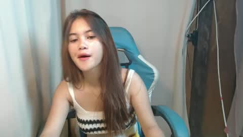 ur_prettyangel online show from 02/15/26, 01:02