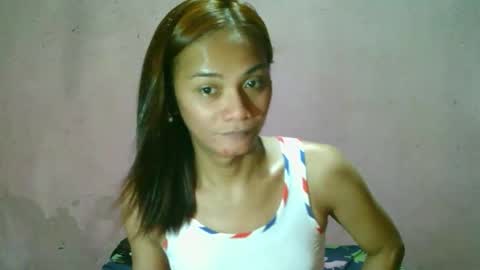ur_sexybabe_ehra online show from 04/19/26, 12:22